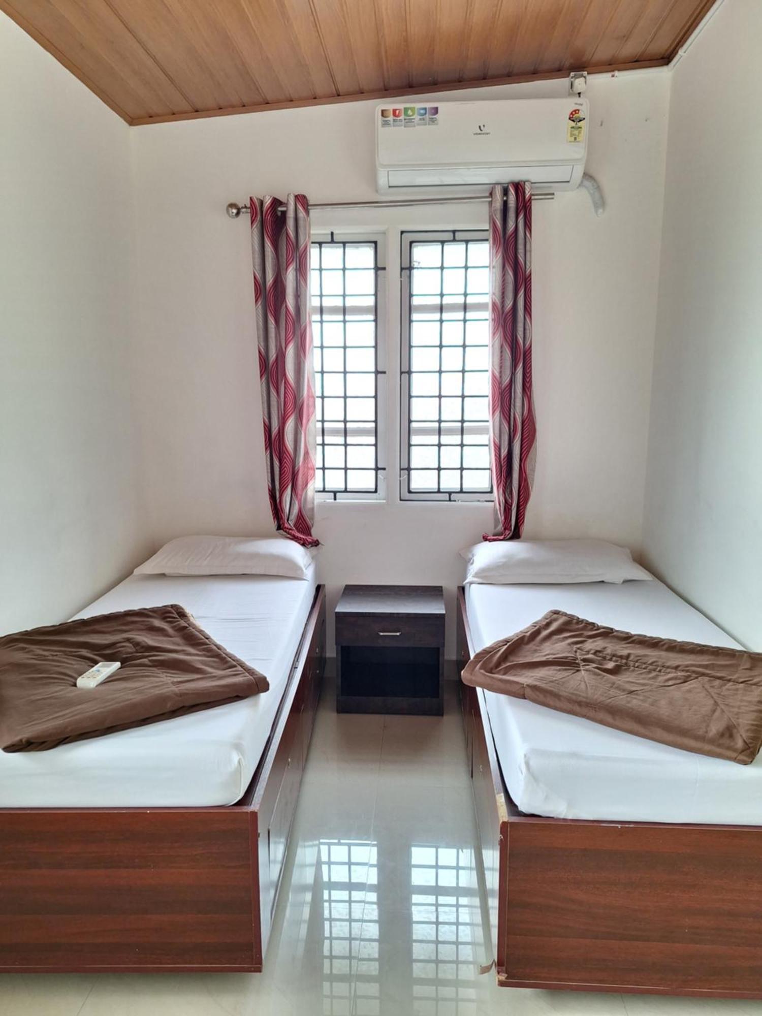 Suvarna Grande Homes Mangalore Cameră foto